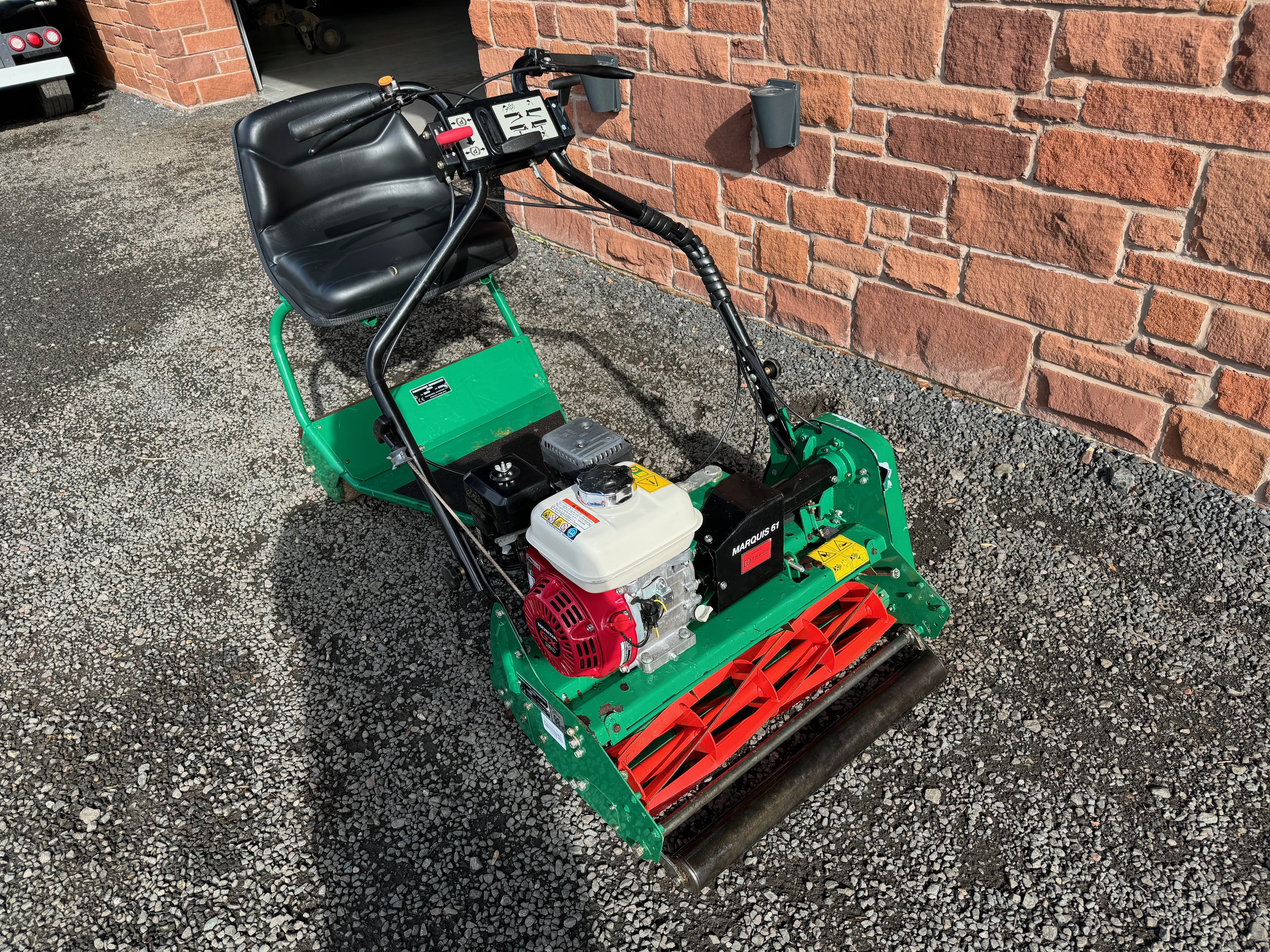 Ransomes marquis 61 cylinder mower with rollor seat