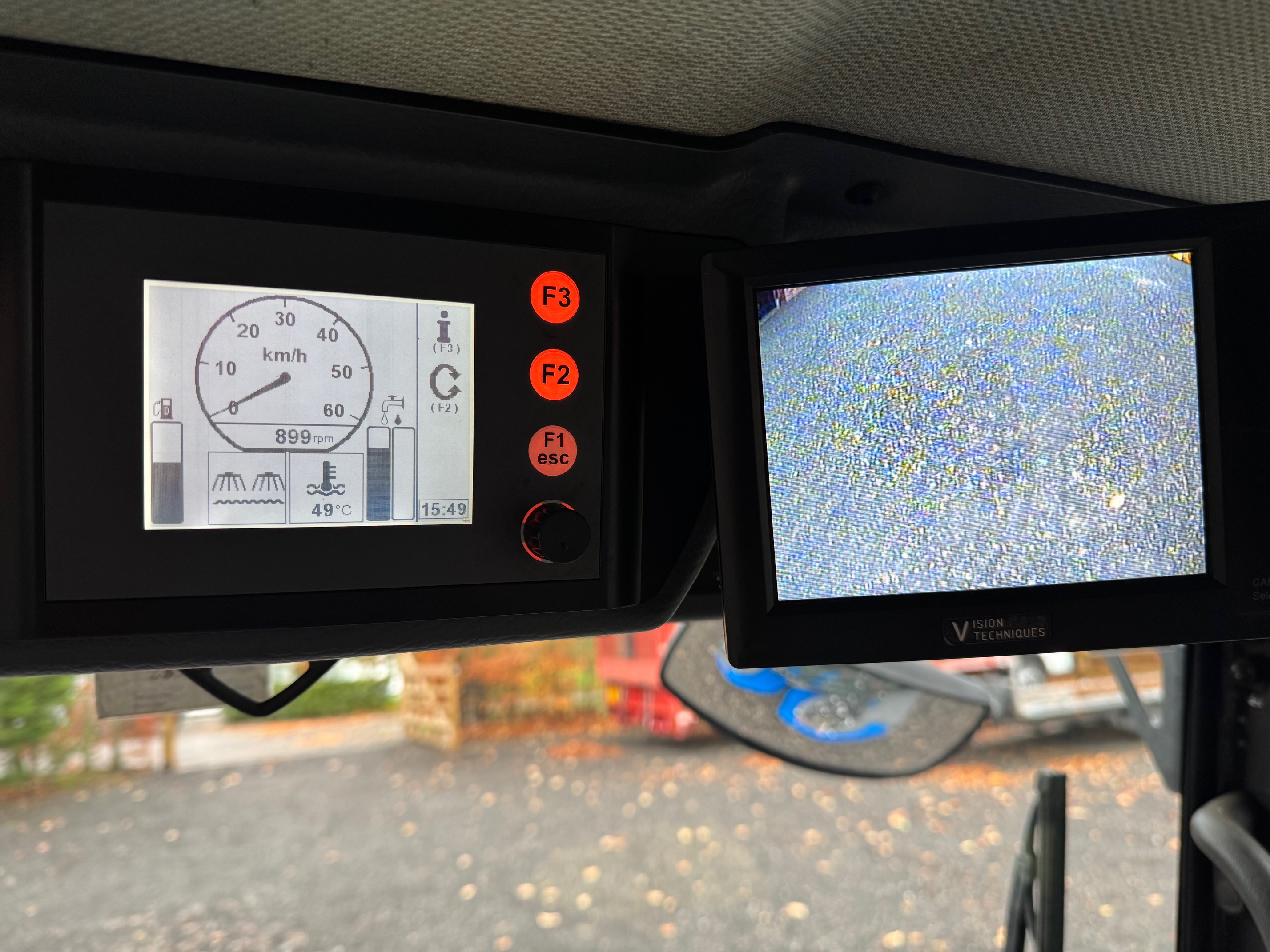 Schmidt Swingo 200+ Road Sweeper / Pressure Washer