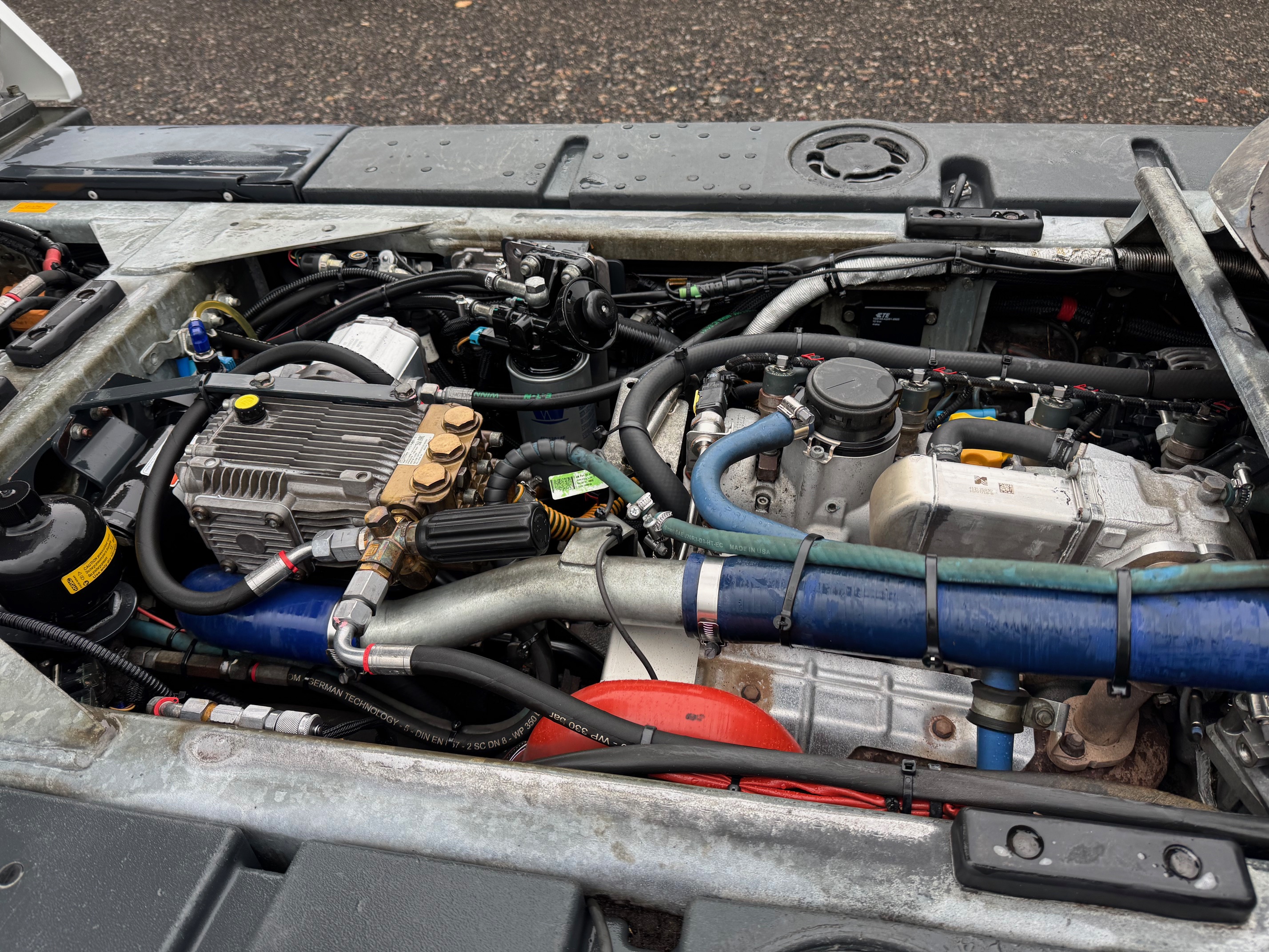 Schmidt Swingo 200+ Road Sweeper / Pressure Washer