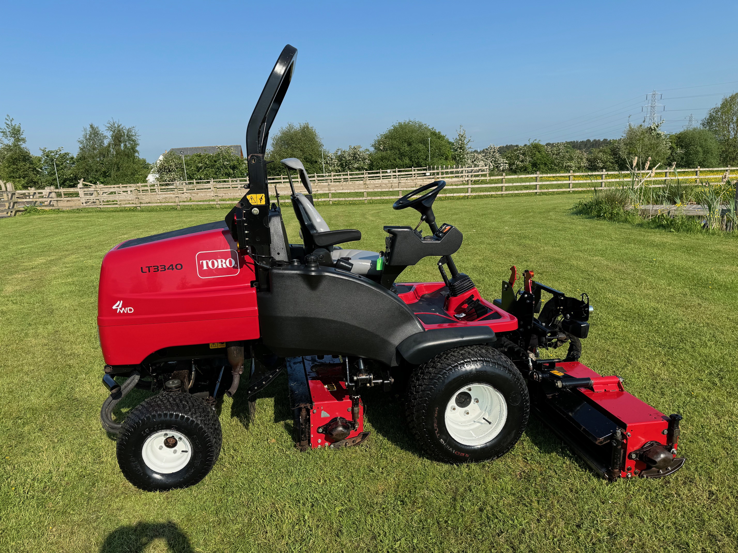 Toro LT3340 Mower