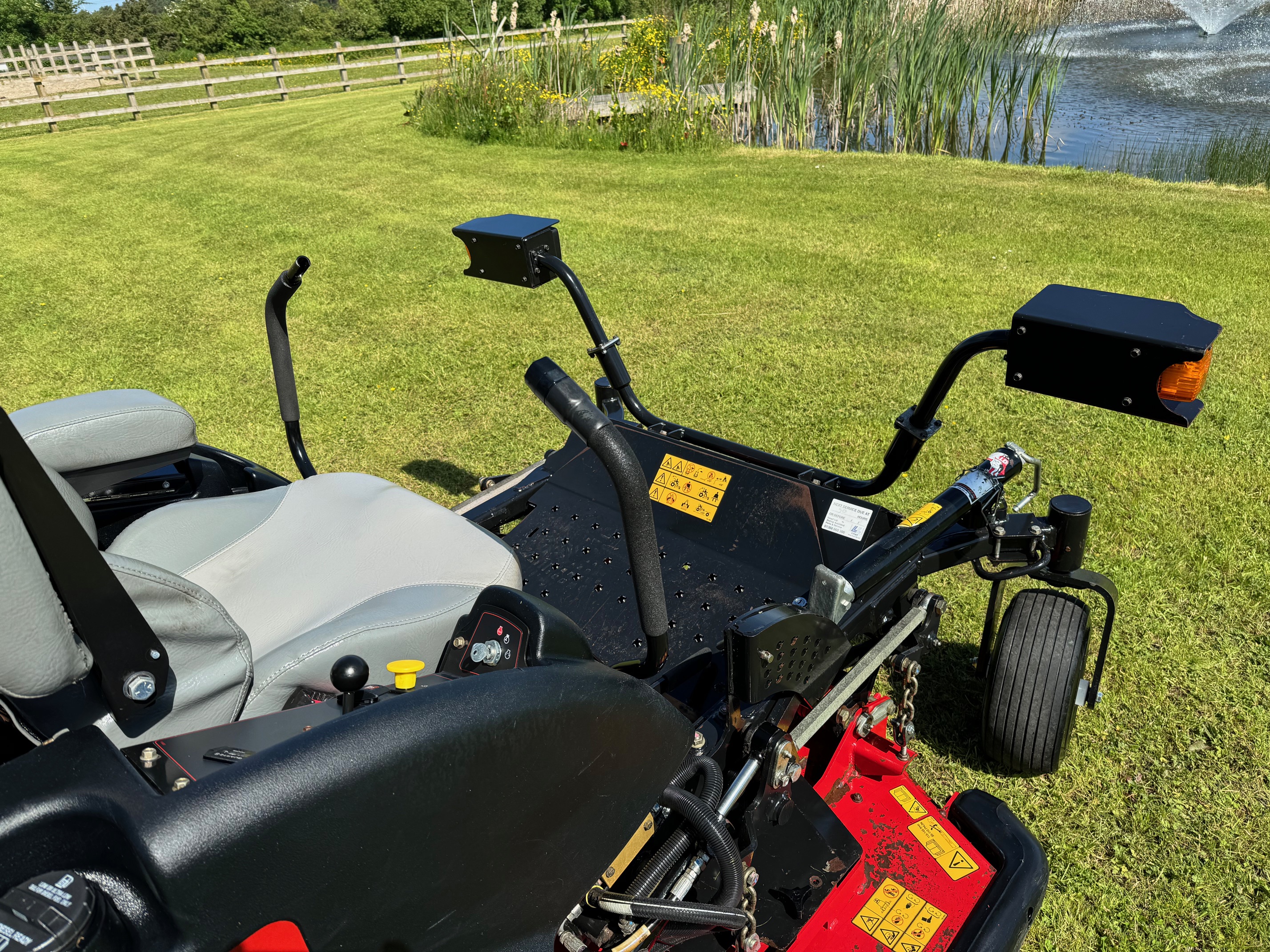 Toro groundmaster 7210 zero turn mower