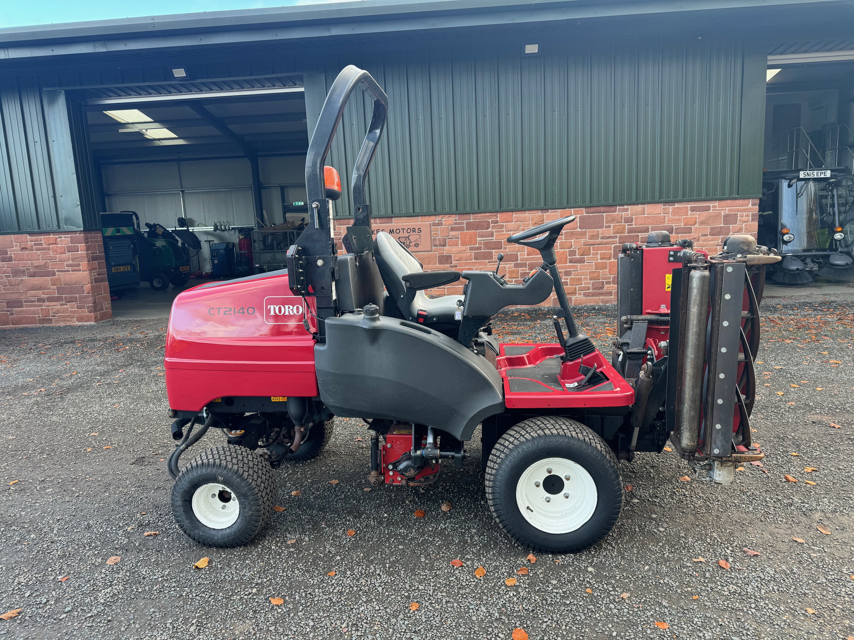 Toro CT2140 mower