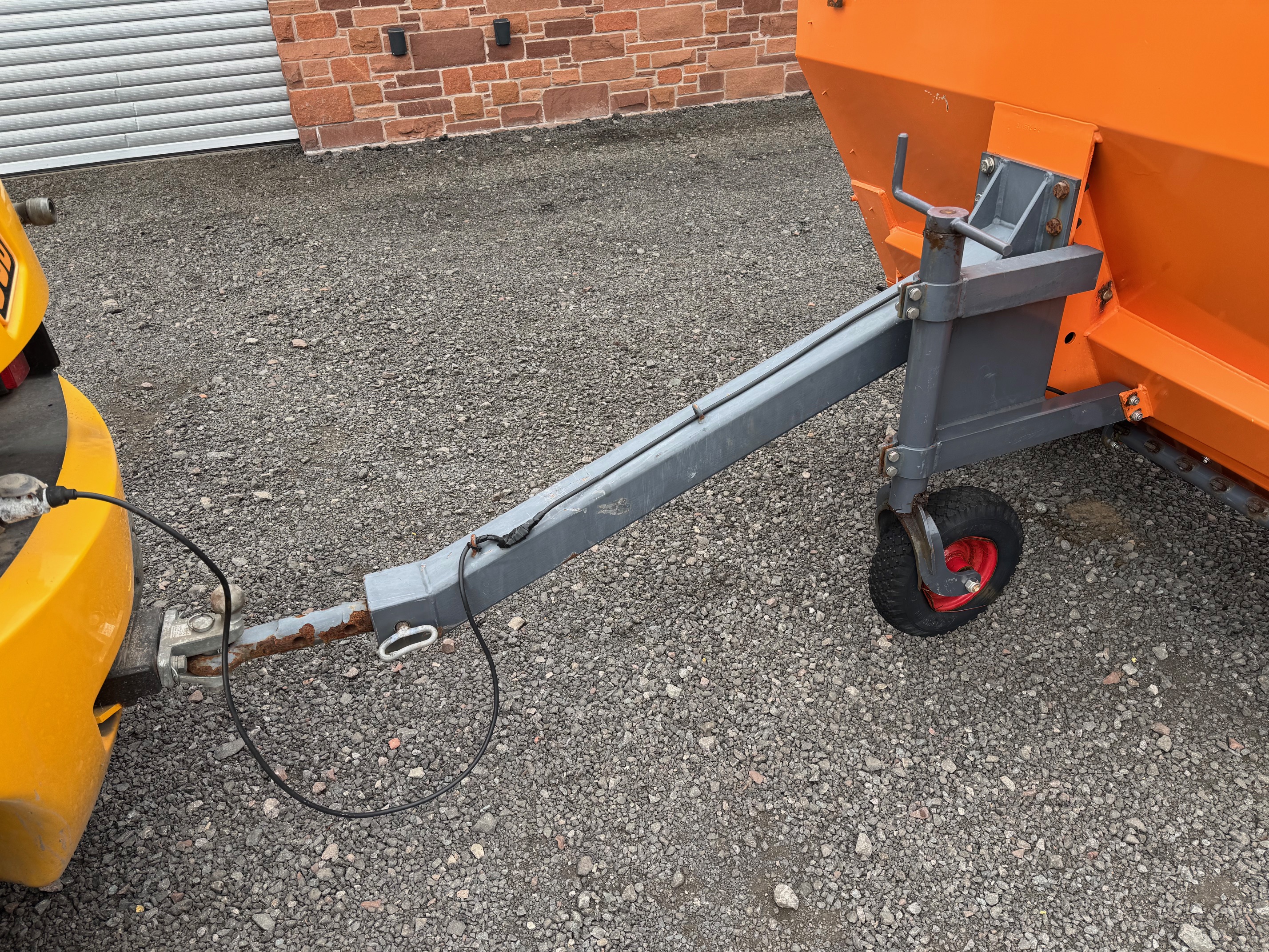 Epoke SKE 15 Gritter Trailer / Salt Spreader