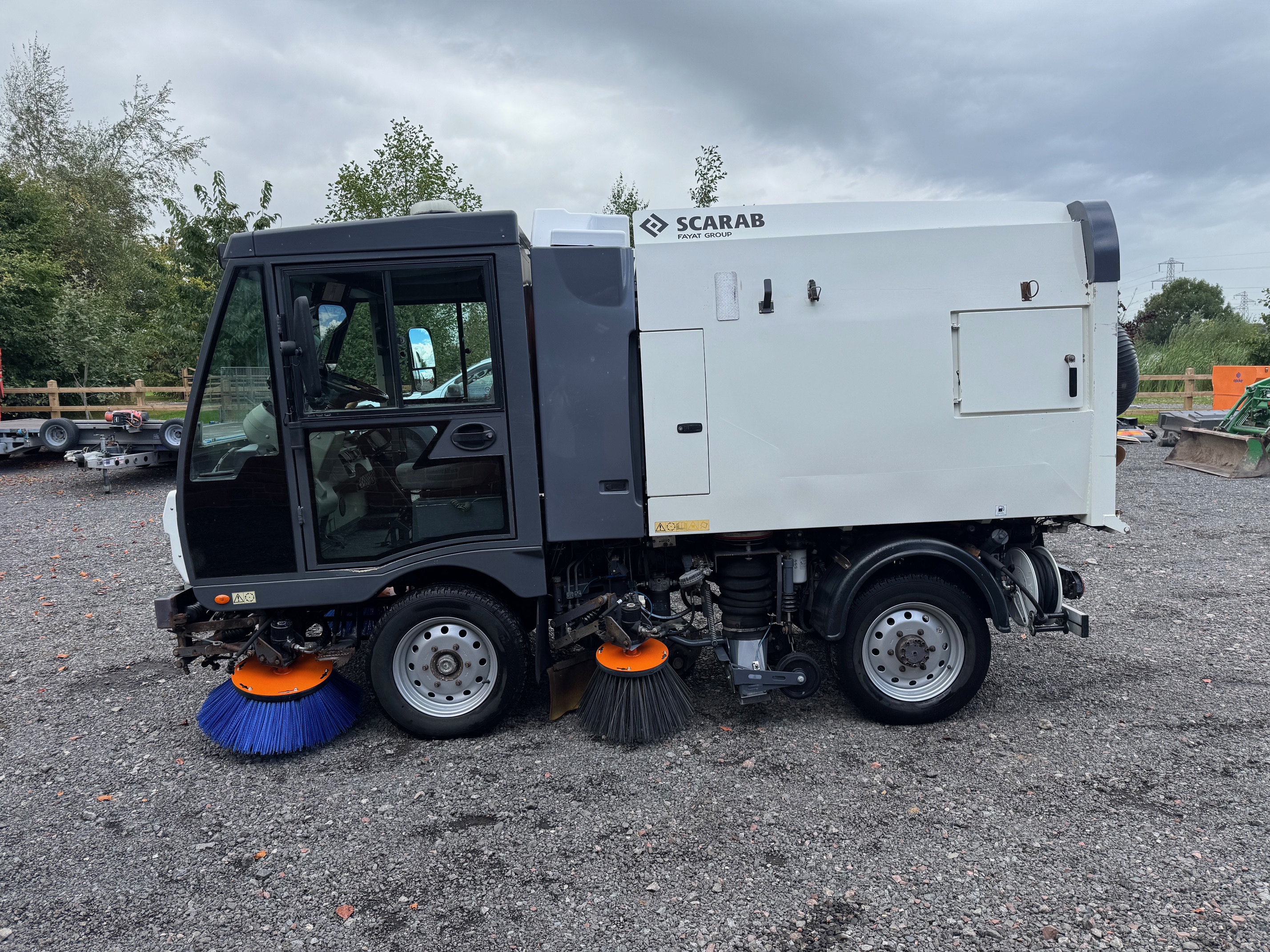 Scarab M25H road sweeper / Pressure Washer - Wonder Hose