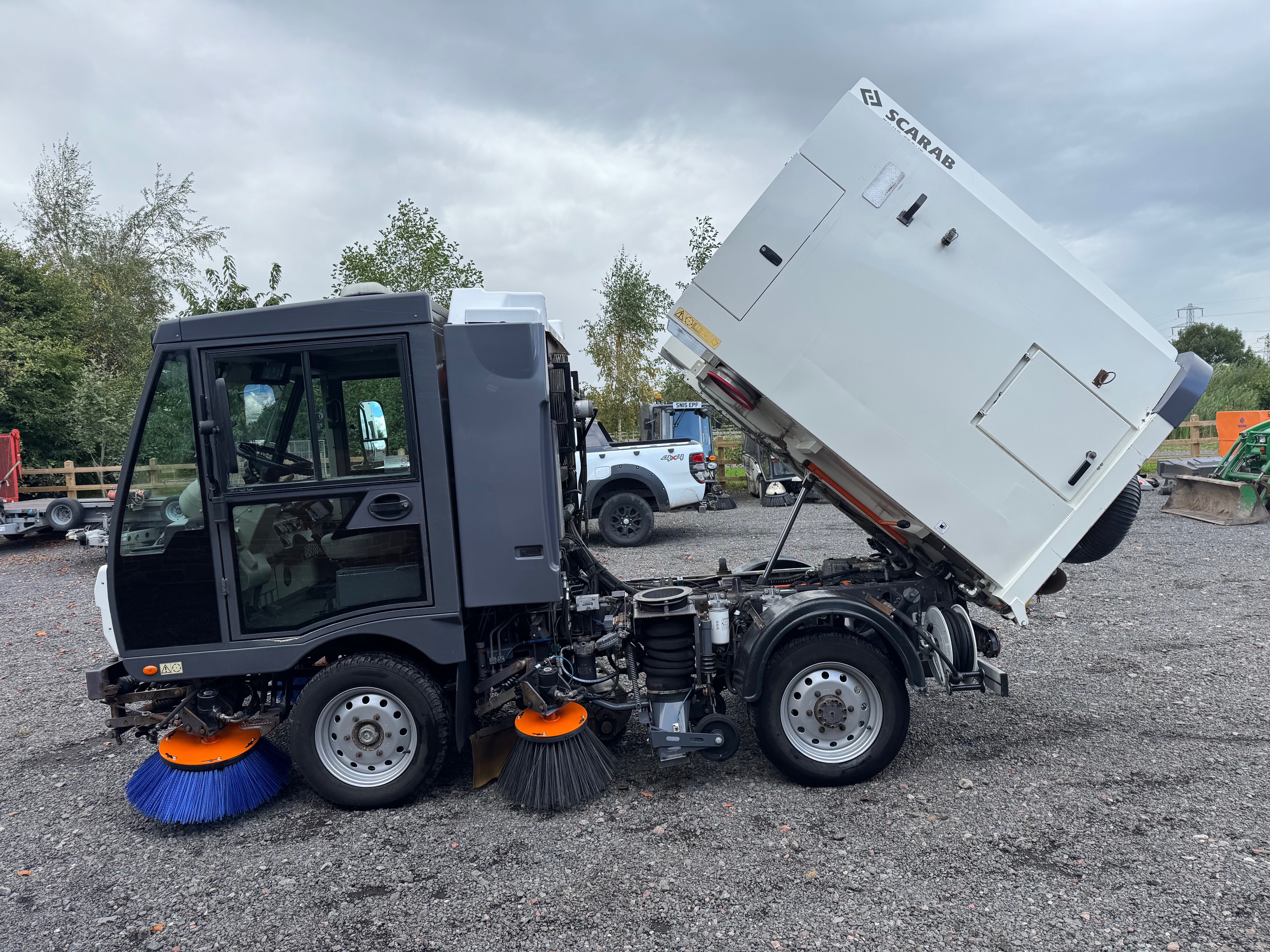 Scarab M25H road sweeper / Pressure Washer - Wonder Hose