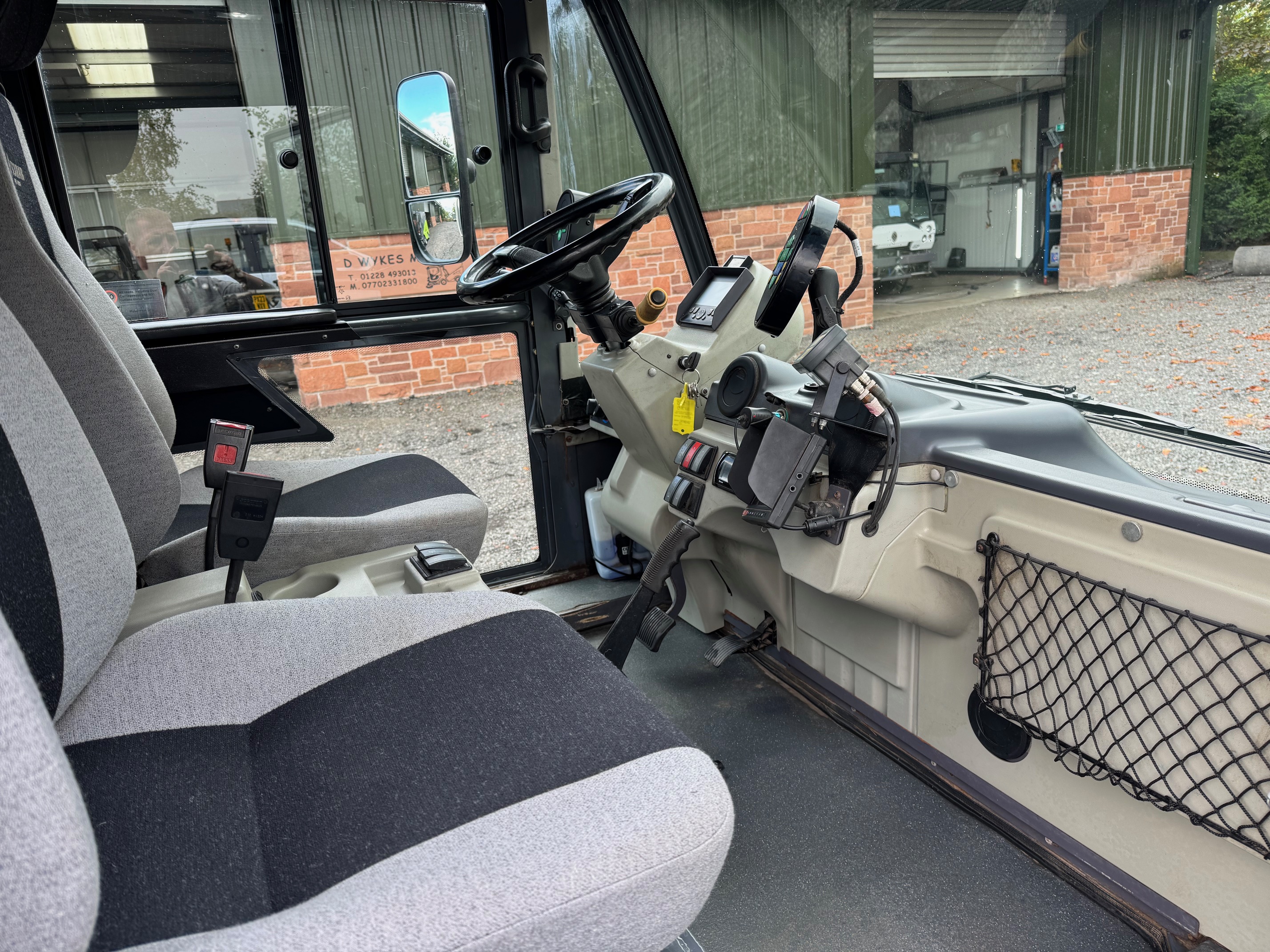 Scarab M25H road sweeper / Pressure Washer - Wonder Hose