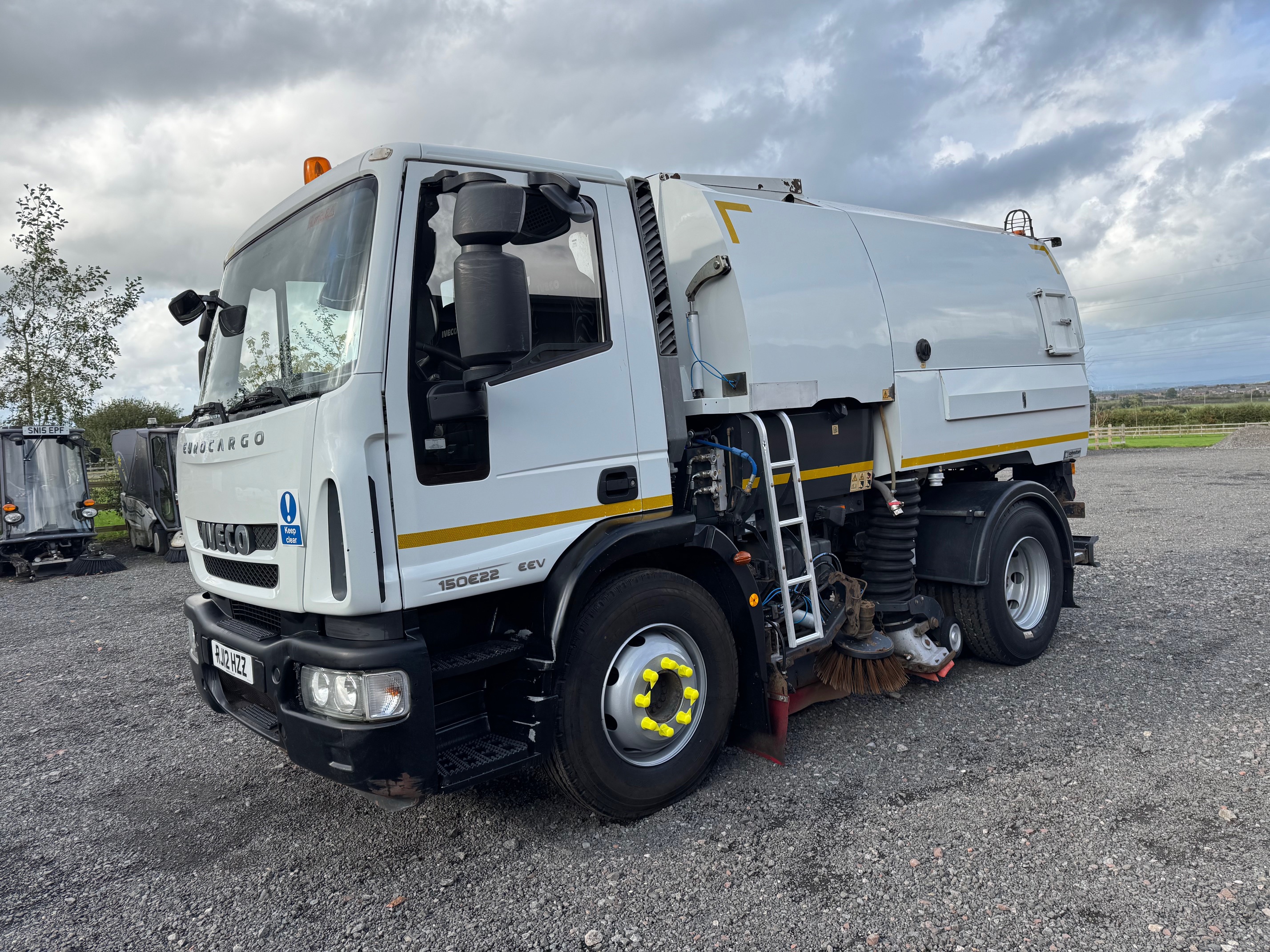 Iveco Johnston VT650 Road Sweeper / Bucher